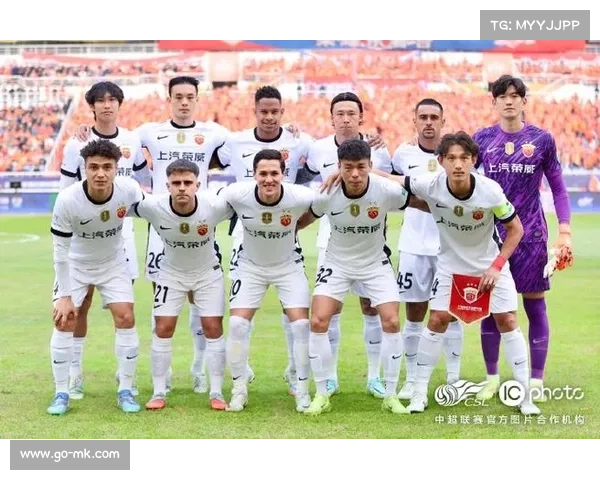 李新翔、刘若钒等新生代球员成为球队固定轮换